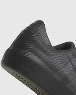 Adifom Superstar Black Carbon