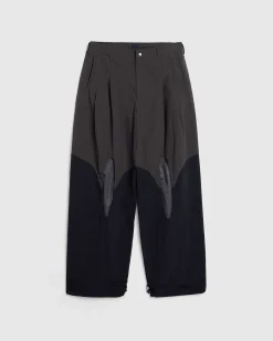 Aperture Trackpant Sort/Morkegron