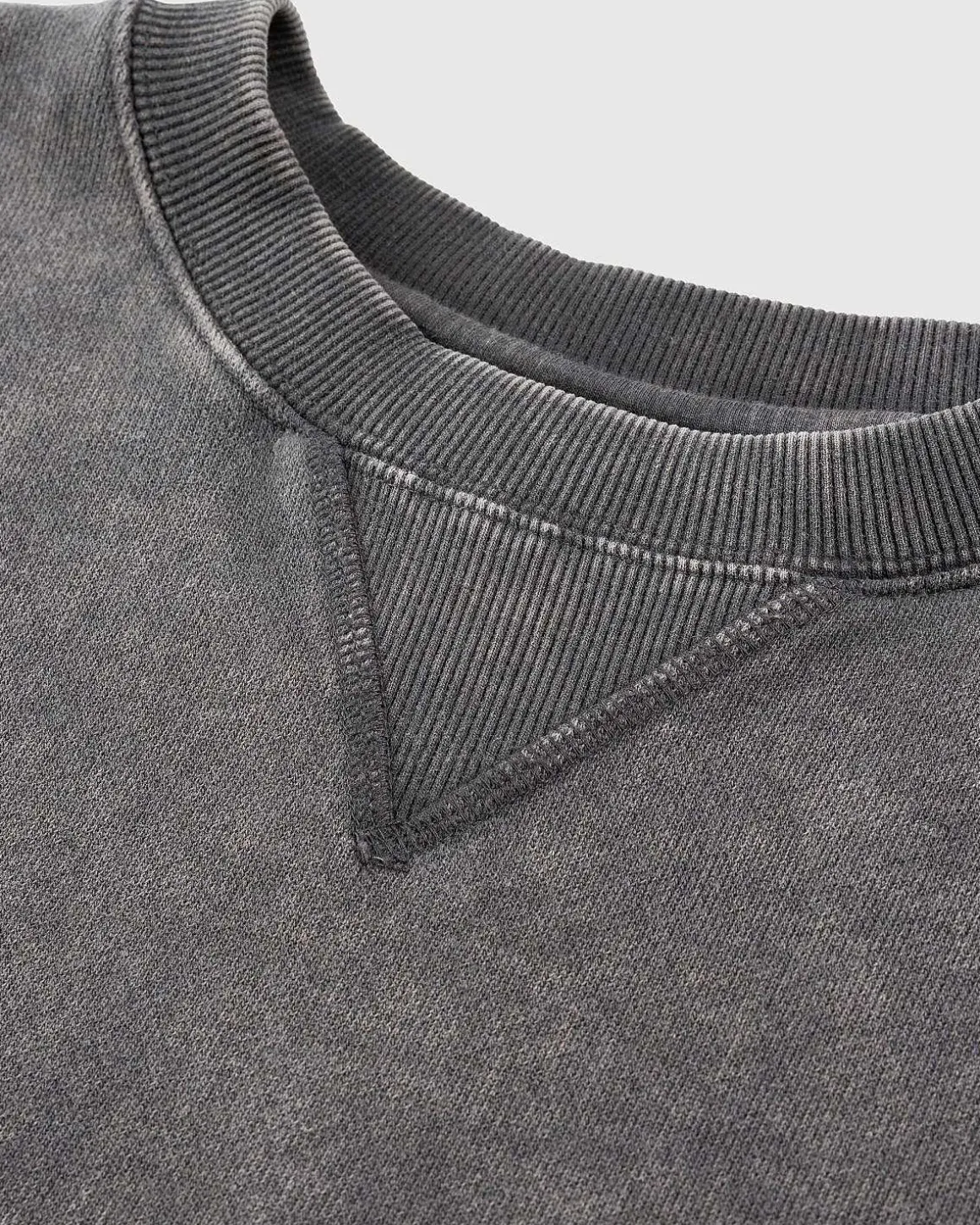 Box Crew Washed Black