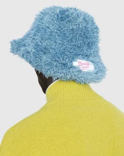 Fluffy Fish Cap Azure