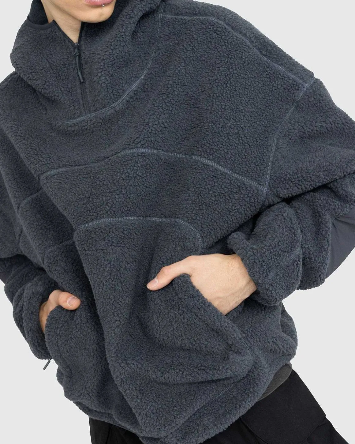 Fluffy Fleece V2 Charcoal