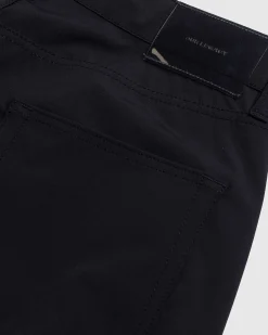 Formel Cut Black Muted Scuba