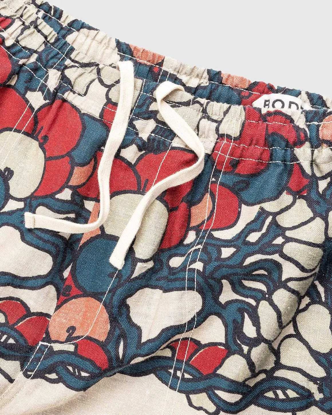 Garden Lattice Shorts Ecru/Multi