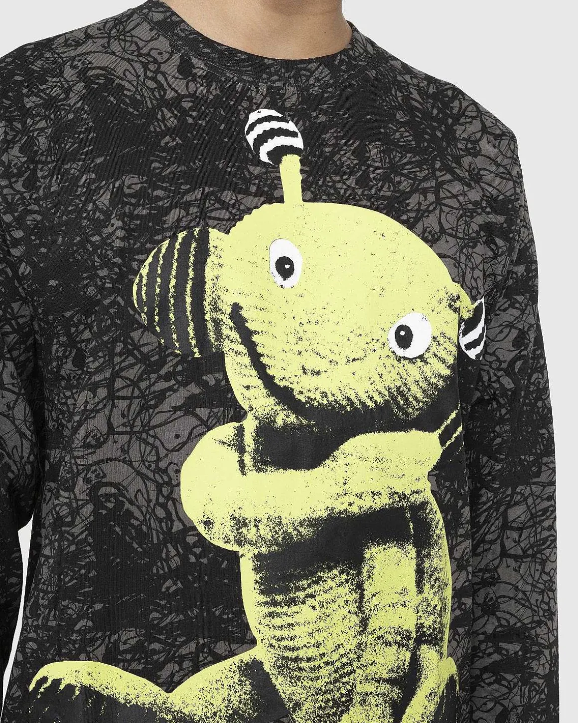 Genbrugt Bomuld Alien Puppet Langaermet Tee Washed Black