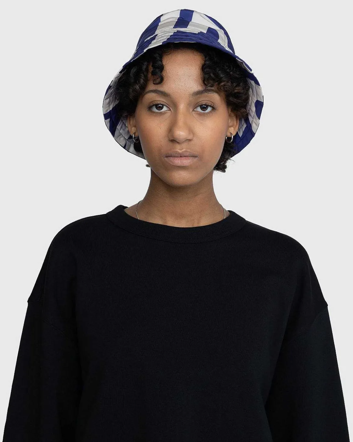 Gilly Hat Bla