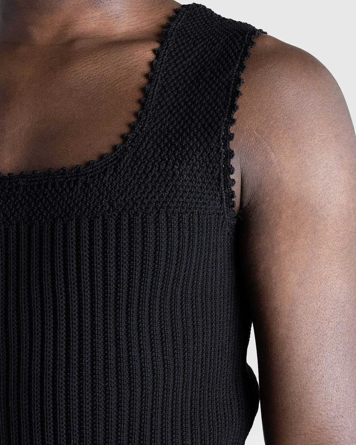Haeklet Vest Sort