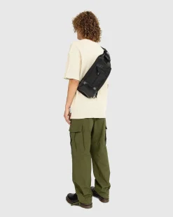 Heat Sling Skuldertaske Sort