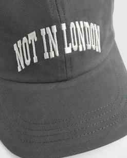 Ikke I London Kasket Morkegra