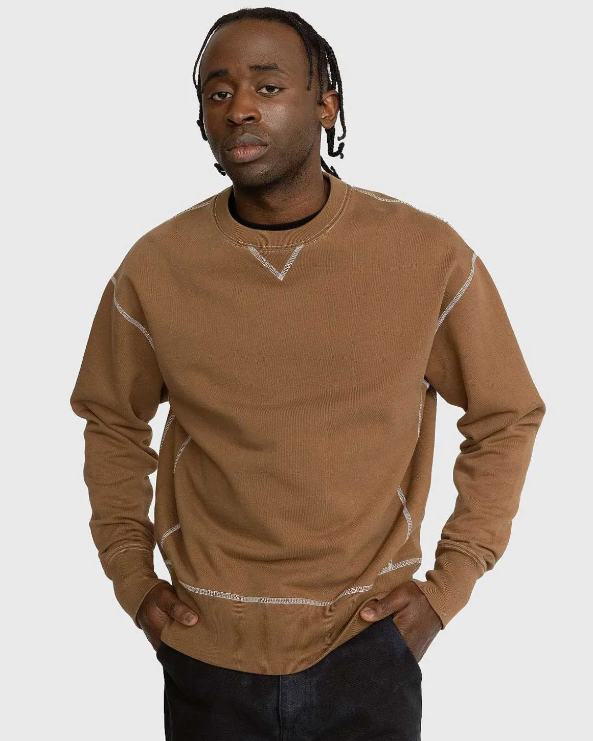 Kontrastsom Fleece Crew Brun