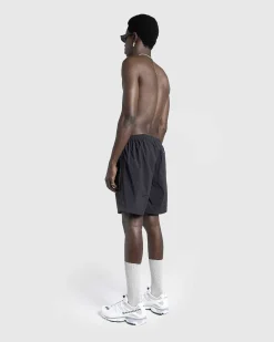 Naturfarvet Nylonshorts Sort