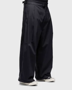 P48-Ch Micro Twill Plisseret Buks Sort