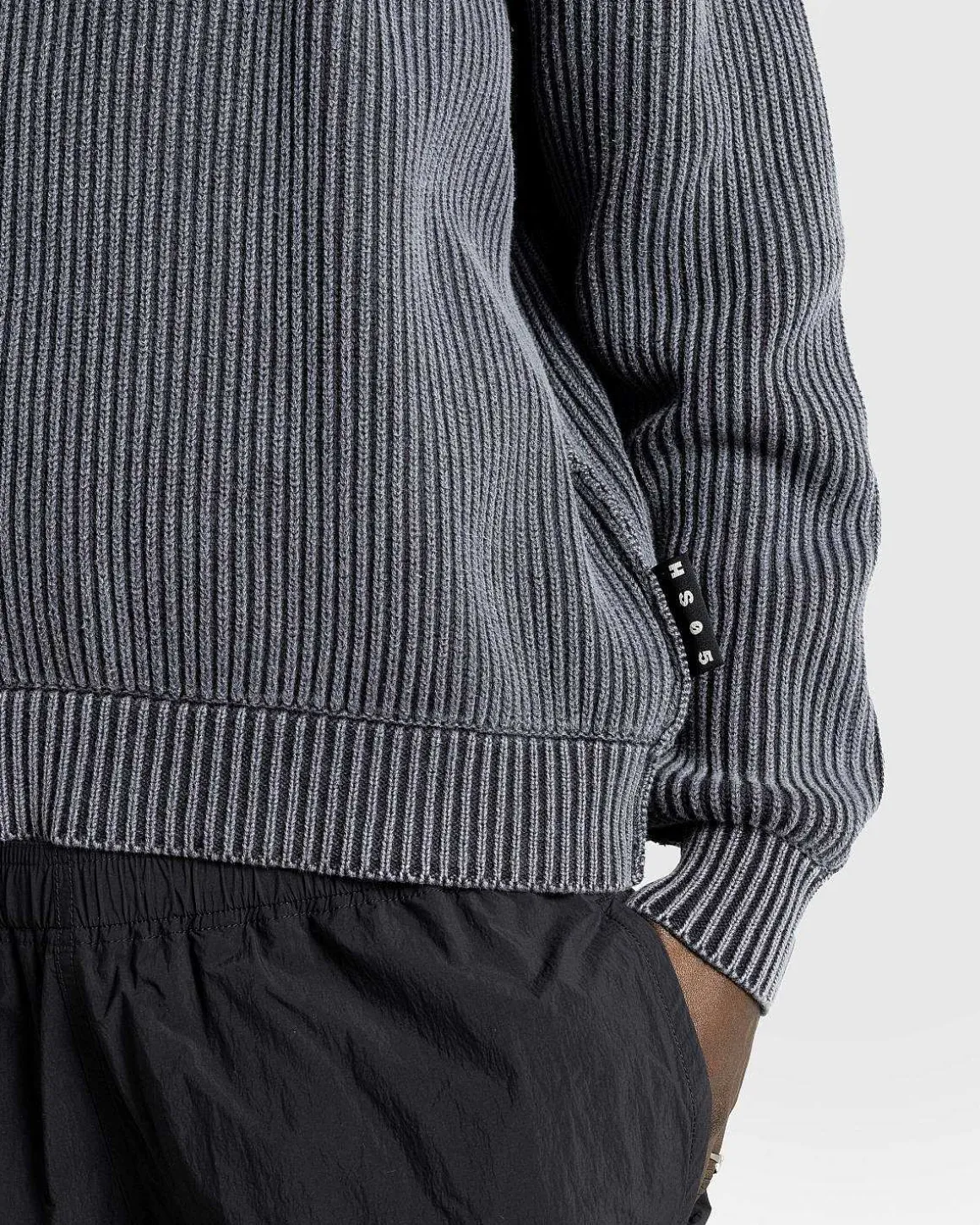 Pigmentfarvet Sweater Vasket Sort
