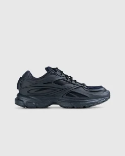 Premier Road Modern Black