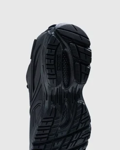 Premier Road Modern Black