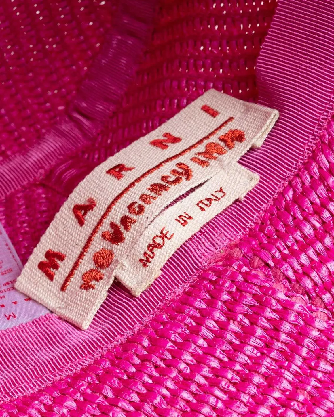 Raffia Bucket Hat Fuschia