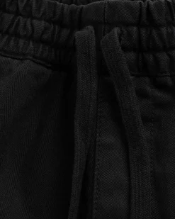 Rainer Short Black/Garment Dyed