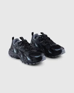 Retro Runner Sneaker