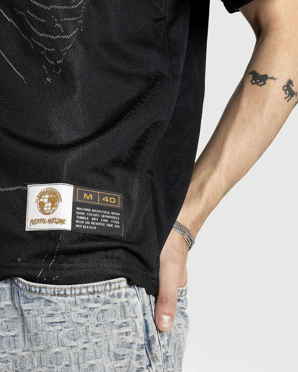 Skeleton Mesh Tee Sort