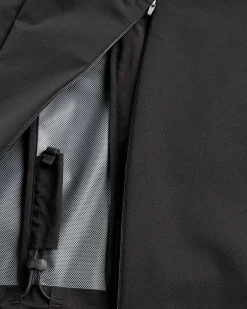 6.0 Technical Jacket Center Sort