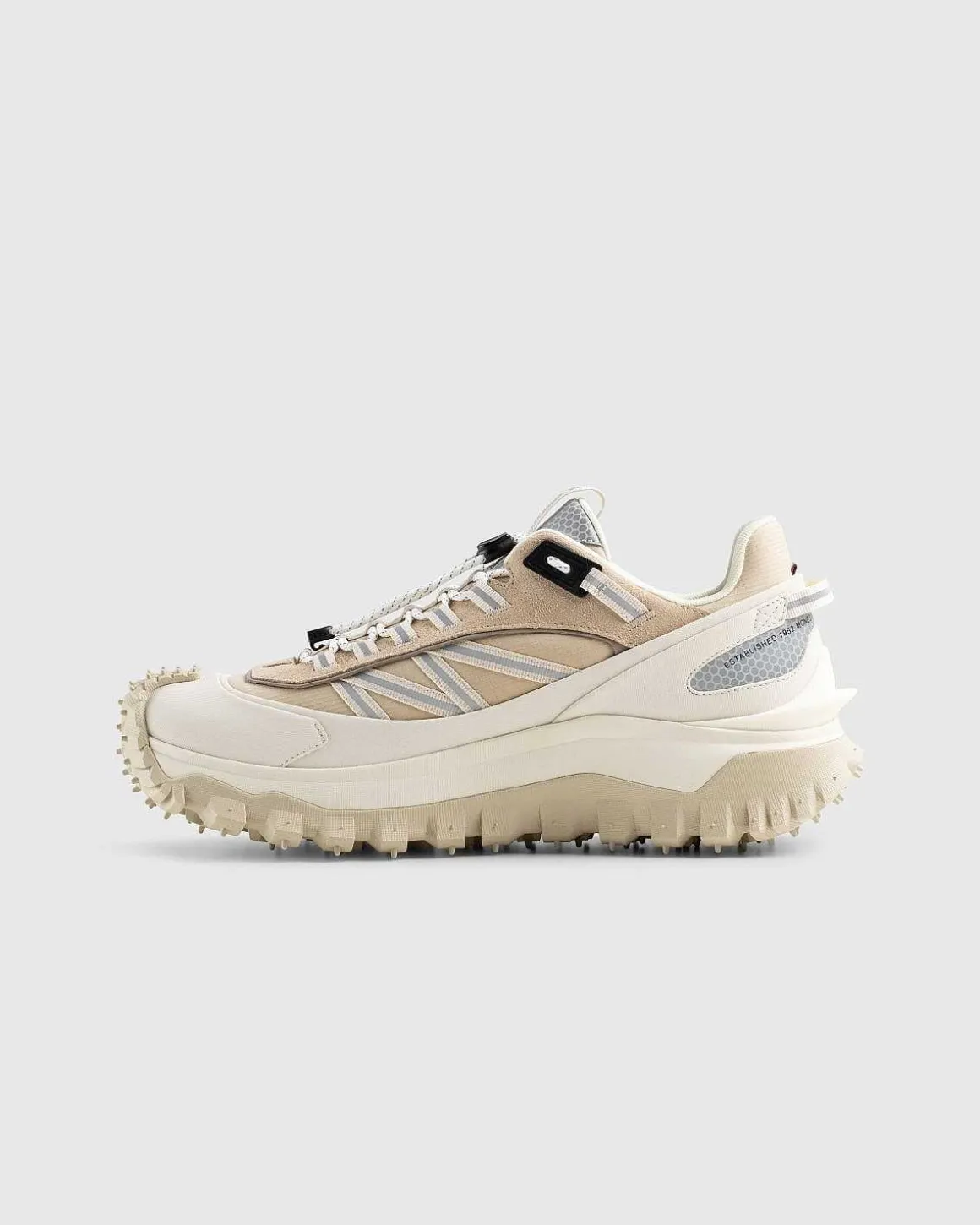 Trailgrip Low Top Sneakers Beige