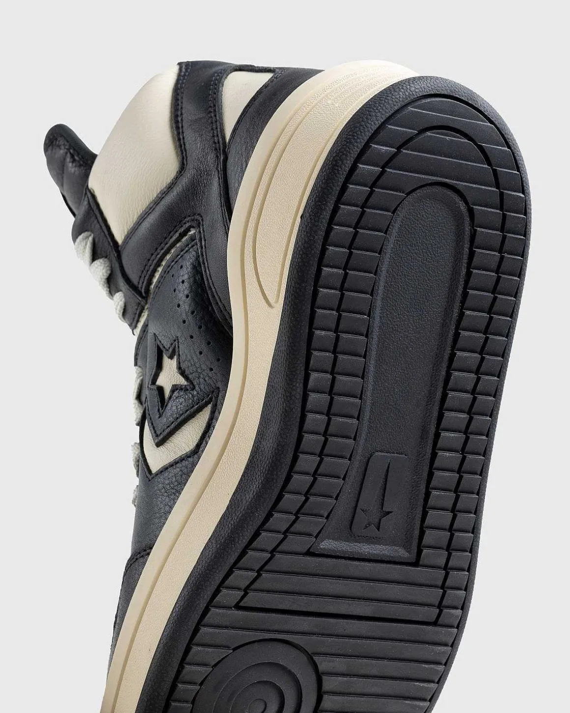 Turbowpn Black/Cream/Egret