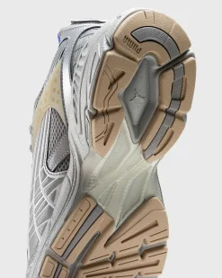 Velophasis Bionic
