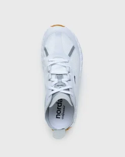 001 W Hvid/Gummi
